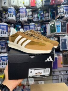 Addidas couleur brun